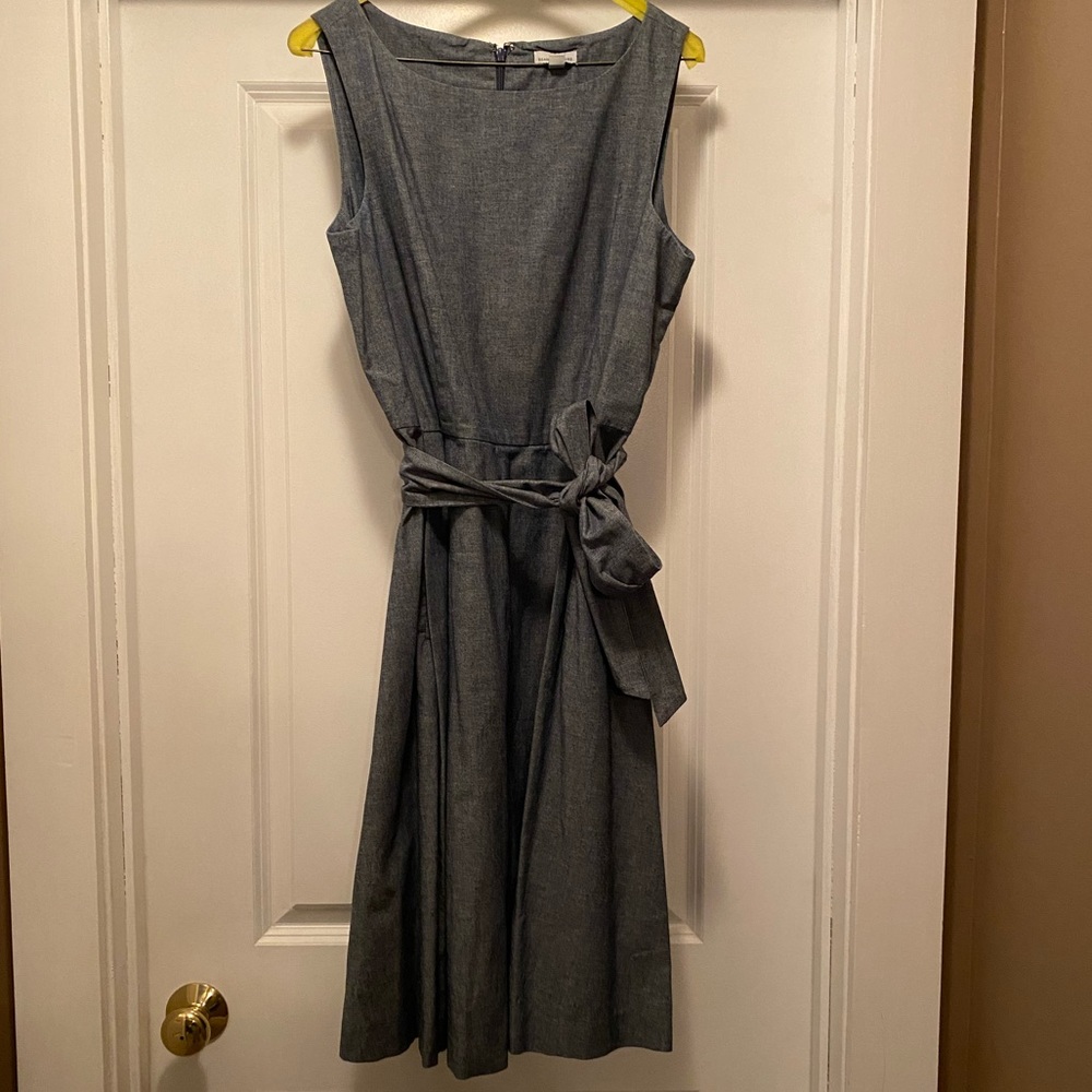 LL BEAN | Classic Chambray Belted Dress | Size 10